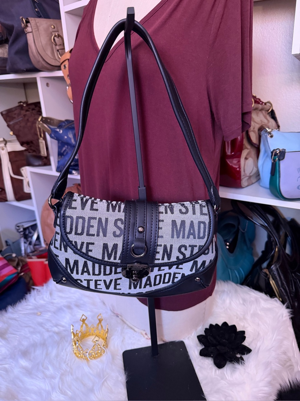 Steve Madden Black & Beige Logo Crossbody Shoulder Bag